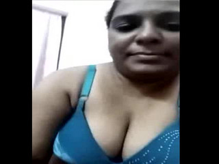 Indian Aunty naked boobs pussy