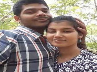 Indian Lover Kissing with Girlfriend