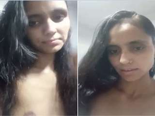 Today Exclusive- Sexy Desi Girl Record Her Nude Selfie