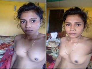 Hot Look Indian Girl Showing Her Boobs and Pussy