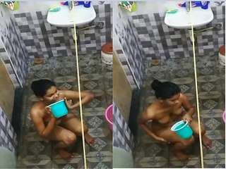 Today Exclusive- Bhabhi bathing Record By hidden Cam