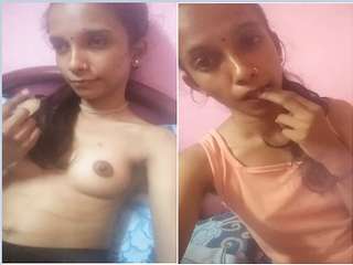 Exclusive- Cute Desi Girl Showing Her Boobs