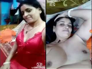 Today Exclusive- Sexy Boudi Bathing and Record Nude Selfie Video For Lover Part 2