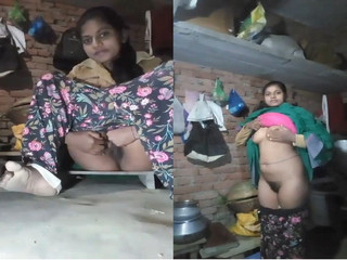 Today Exclusive- Desi Village Girl Showing her Boobs and Pussy