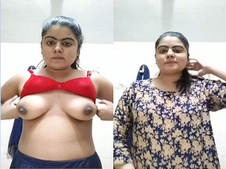 Today Exclusive- Desi Punjabi Girl Shows Her Boobs Part 1