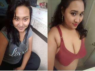 Exclusive- Sexy look Desi Girl Nude Bathing On Video call