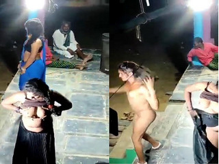Today Exclusive-Village Randi Nude Dancing