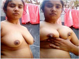 Today Exclusive- CUte Desi Girl Record Her Nude Selfie Part 3