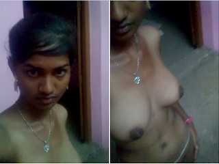 Exclusive- Cute Indian Girl Showing Her Boobs and Pussy